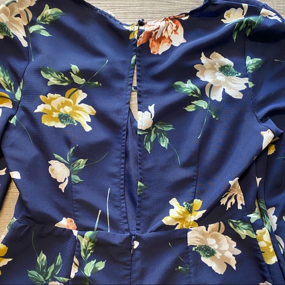 Main Strip romper Medium - Picture 6 of 8